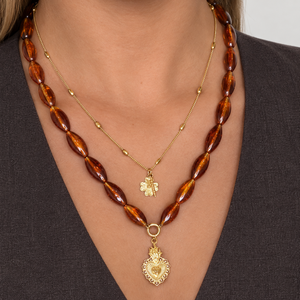 Medium-length clover necklace