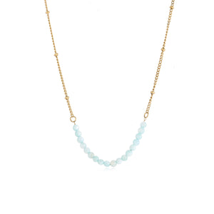 Ketting fijne blauwe kralen goud