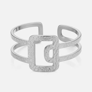 Ring gehamerde vierkanten