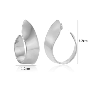 Oorstekers maangloed zilver