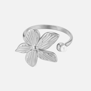 Ring fancy bloem parel zilver