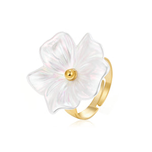 Ring witte bloem goud