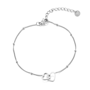 Armband verbonden hartjes