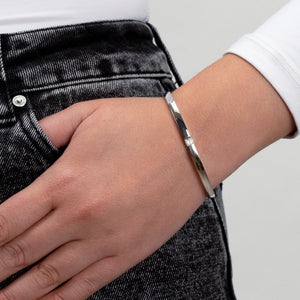 Bangle single star