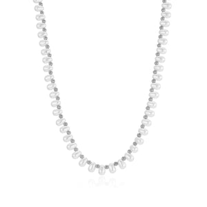 Pearl drop necklace