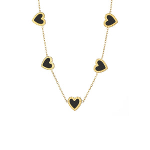 Ketting zwarte hartjes