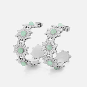 Flower stud earrings with turquoise stones