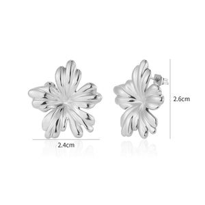 Oorstekers blossom zilver