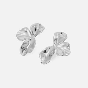 Oorstekers fancy leaf zilver