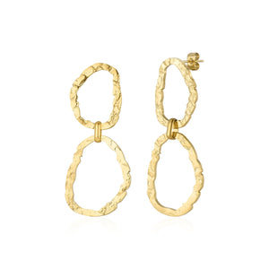 Oorstekers gevormde ringen goud