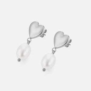 Oorstekers hart met parel zilver