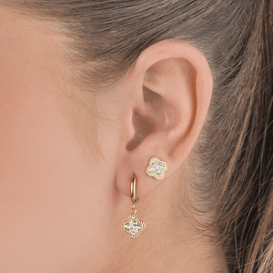 Oorstekers klaver steentjes goud