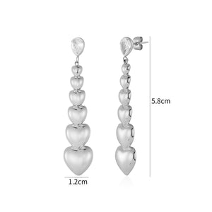 Oorstekers stacked hearts