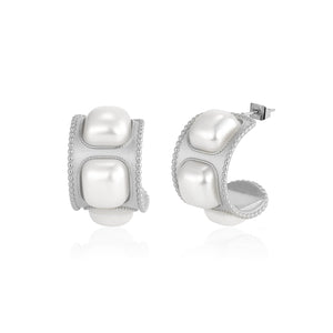 Oorstekers vierkante parels zilver