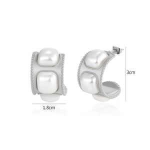 Oorstekers vierkante parels zilver