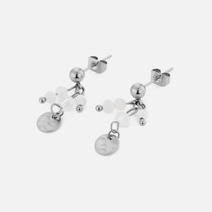 Oorstekers wit gekleurde kralen zilver