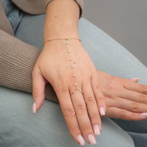 Hand Chain pearl party goud