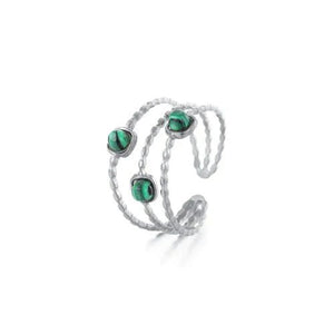 Ring three gems green