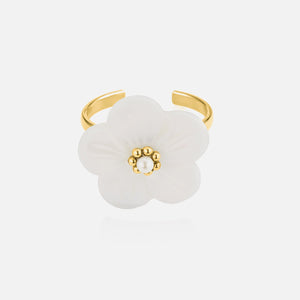 Ring witte bloem goud