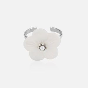 Ring witte bloem zilver