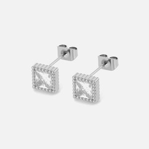 Vierkante oorstekers diamant